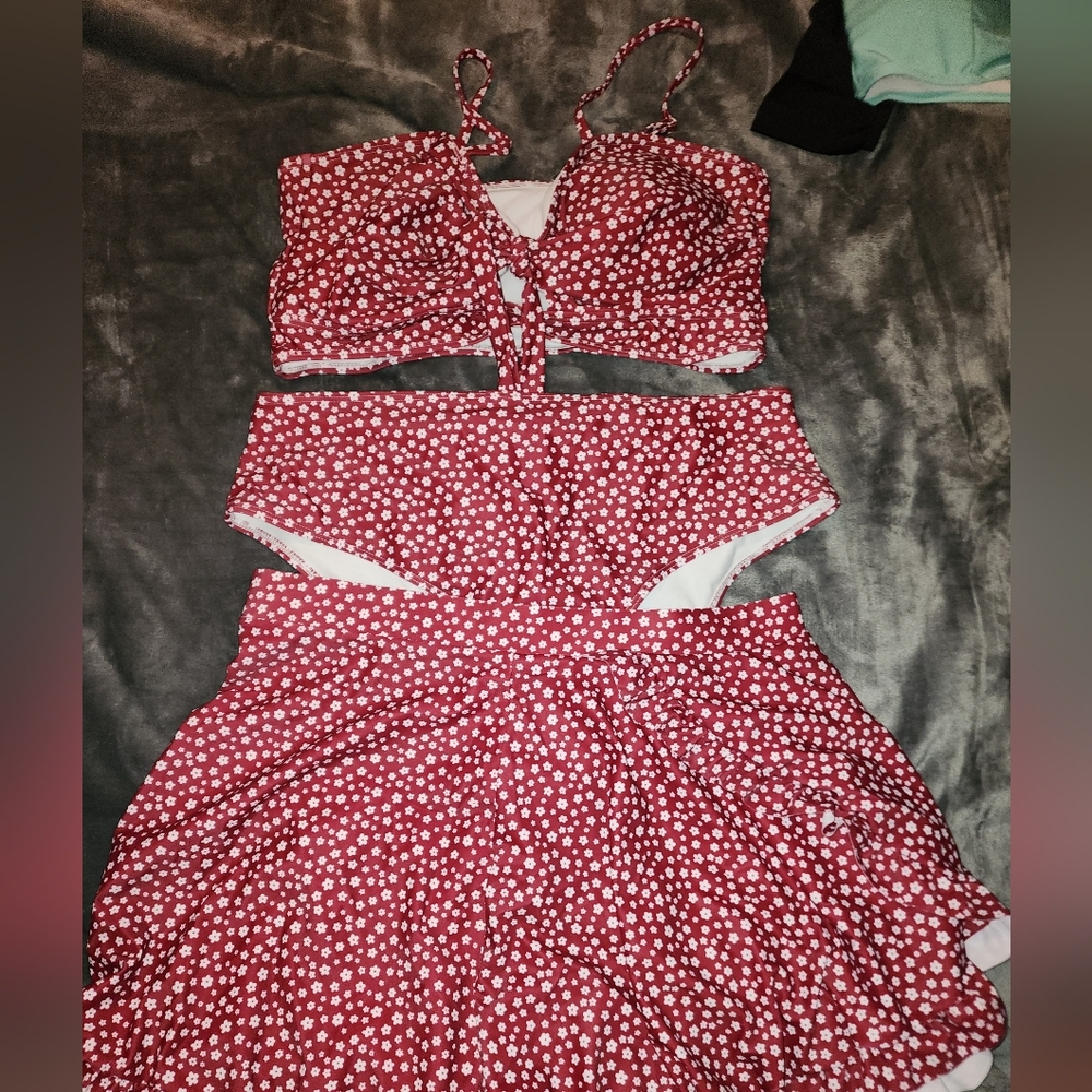3 Piece Never Worn Swimsuit